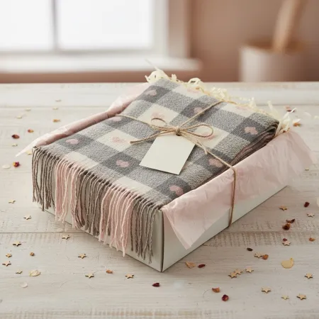 Szalik w różowe serca